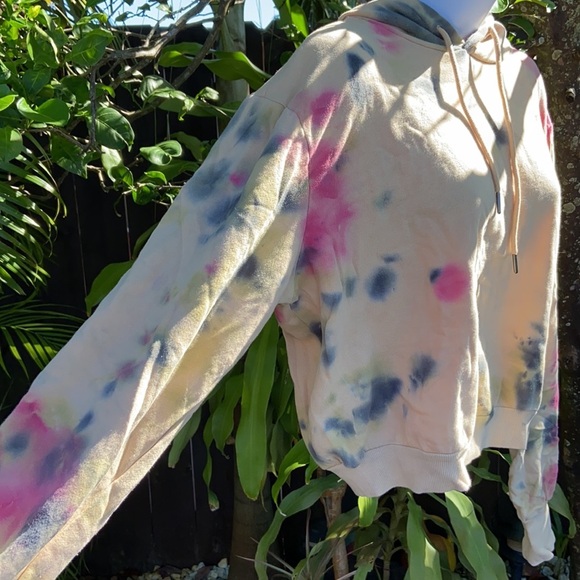 AFRM Tie Dye 90’s Grunge Style Hoodie size large - Picture 6 of 8